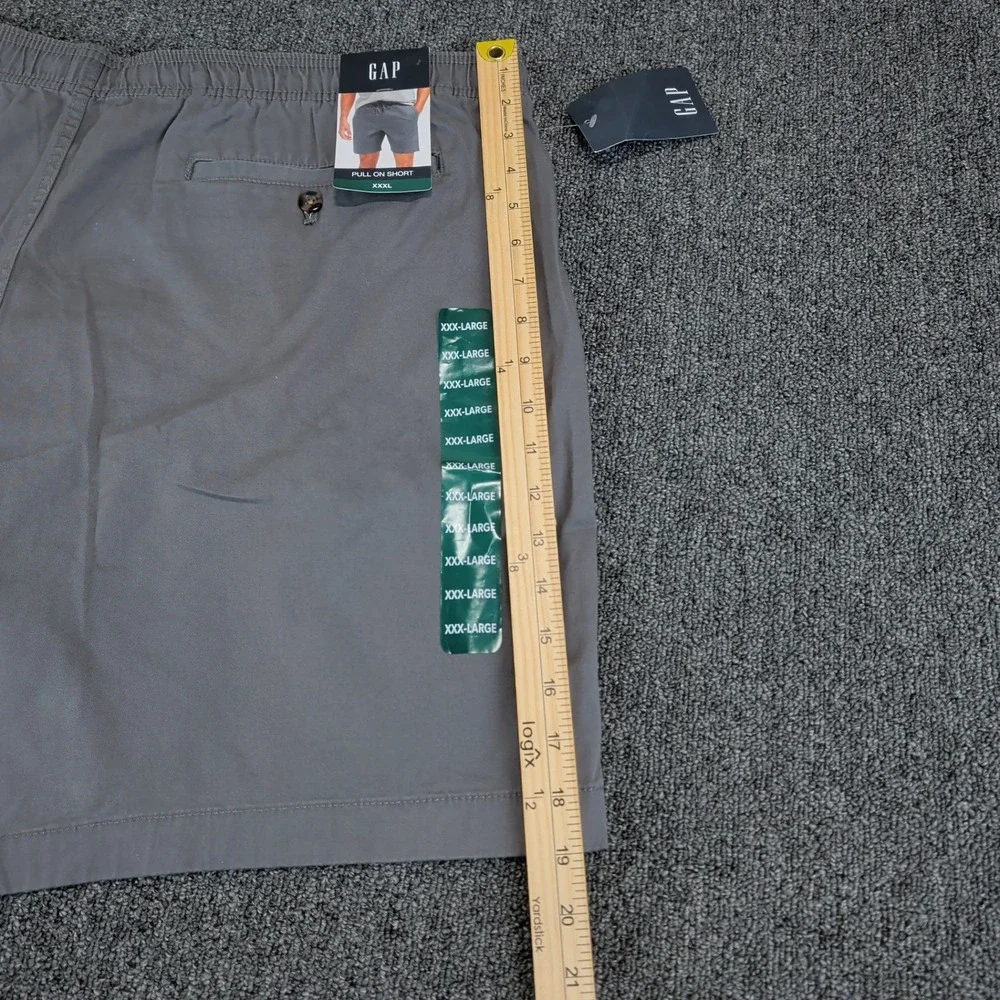 GAP Light Gray Men's Drawstring Shorts